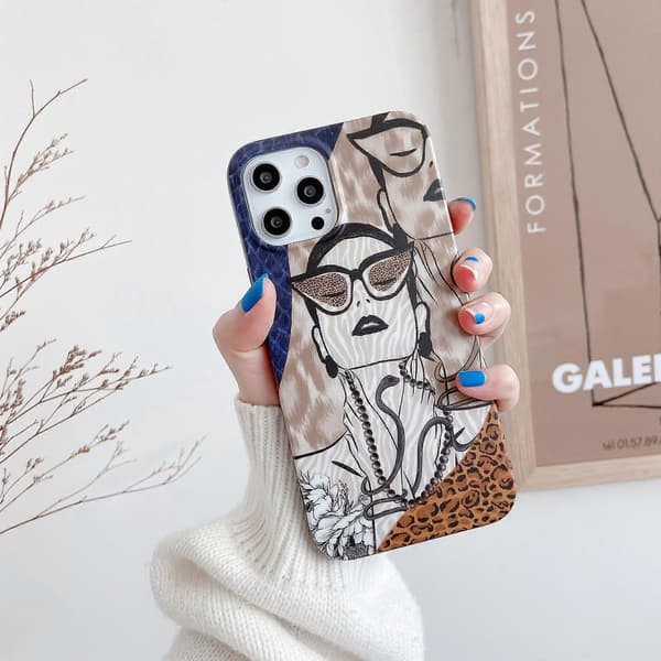 Stötsäkert halvtäckande skyddsfodral med leopardmönster för iPhone 13 Pro
