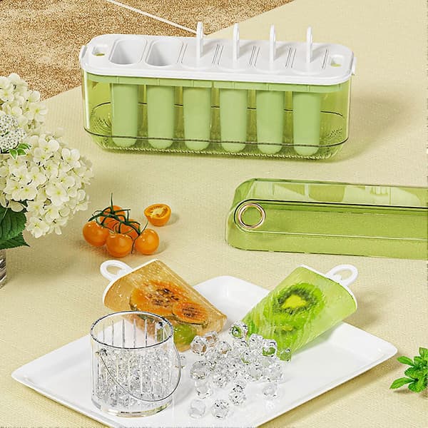 Isform i plast – dobbel funksjon – for pudding og iskrem A
