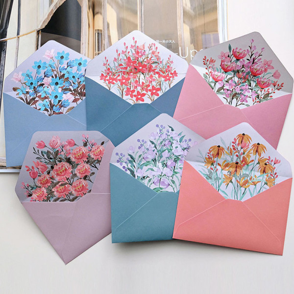 Papir blomsterkonvolutter for invitasjoner, takkekort og