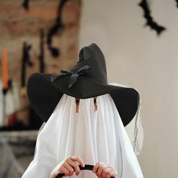 Noitahattu Halloween-hattu juhlakoristeluun, musta väri A