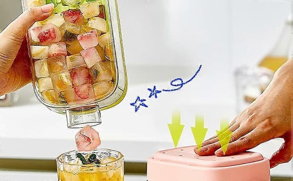 Isflaska 2-i-1: Beröringsfri pressisbitsform & bärbar vattenflaska med sugrör - Perfekt för sommaren! A