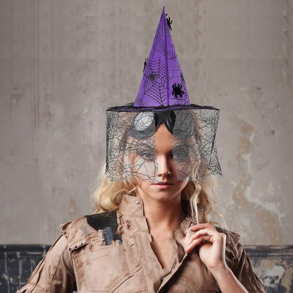 Lila Häxhätta Halloween Partyhatt att bära med spets A
