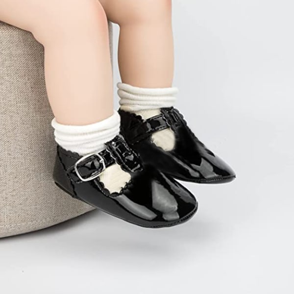 Baby flickor Mary Jane Flats Skor med halkfri mjuk sula Toddler First Walkers Nyfödd Princess Dress Skor Lätt Baby Sneaker Skor