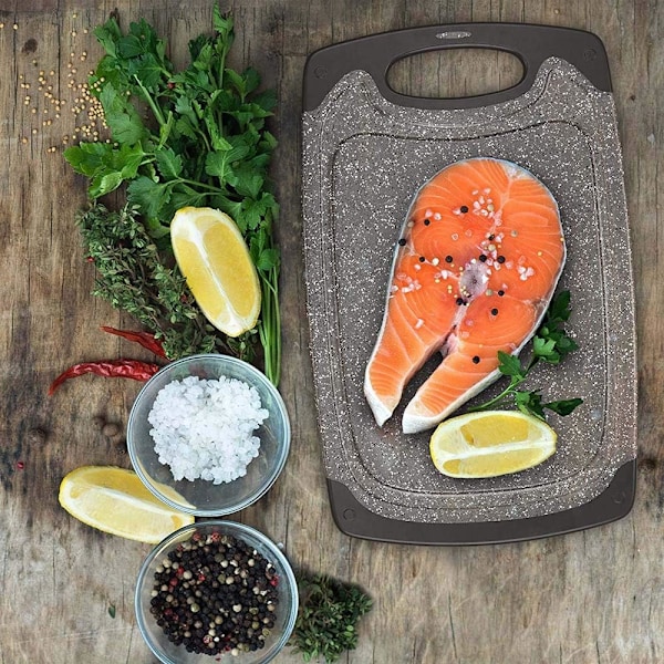Kitchen Warrior Skärbrädeset, TPR Skärbräda för Kött Grönsaker Ultratålig Diskmaskinsäker Halkfria Mattor Med Djup Droppränna Och