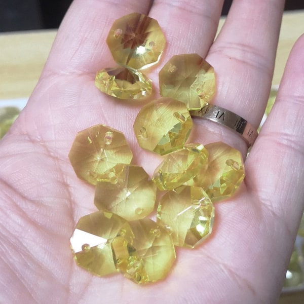14mm 200 kpl Kristalli Oktagon Helmiä 2 Reikää DIY Häät ja Koti