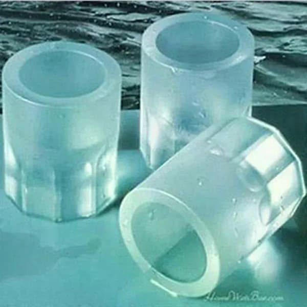 1 st isbitsform gör shotglas isform nyhetspresenter isbricka sommar dryckesverktyg is shotglas silikonform A