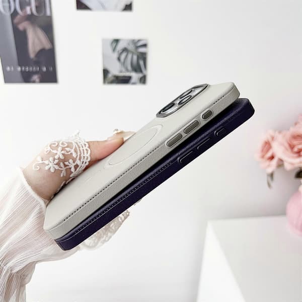 For iPhone 16 Pro Magnetisk Deksel TPU + PC + PU Telefondeksel med Metall Linseramme