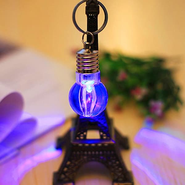 LED Pære Nøglering Vedhæng Mini Pærelommelygte Nøglering Blitzlys Lampe Ny A