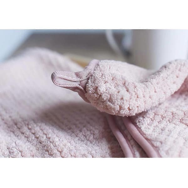 Hårhåndkle i mikrofiber for kvinner, rask vannabsorpsjon og skånsom friksjonsreduksjon A