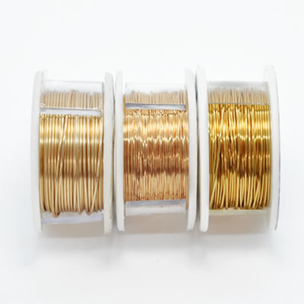 Non-tarnish gold wire, 26GA (0,4mm grov), guld/ljusguld nyans guld