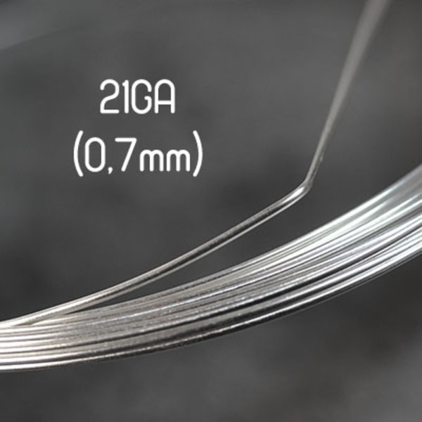 Halvrund non-tarnish silverpläterad wire, 21GA (0,7mm grov)