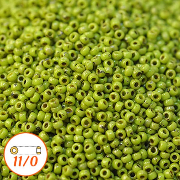 Miyuki seed beads 11/0, Picasso chartreuse, 10g grön