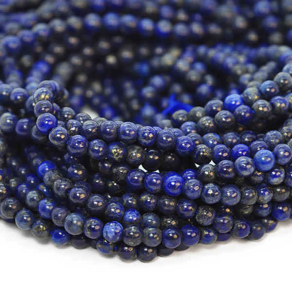 Små runda pärlor av naturlig, tonad lapis lazuli, ca 3.3mm, ca 1 blå