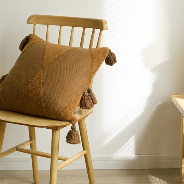 IC Mjukt Tuftat Stickat Kuddfodral med Tofsar Fyrkantiga Kuddfodral Örngott för Vardagsrum Soffa Sovrumsinredning (brun, 18\"x18\")