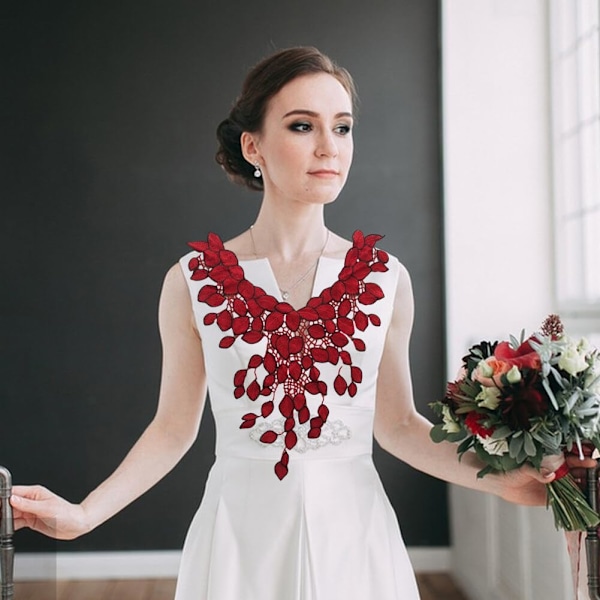 Spetsinsats med spetskrage - Broderad blomsterapplikation för DIY-klänningsdekoration RED