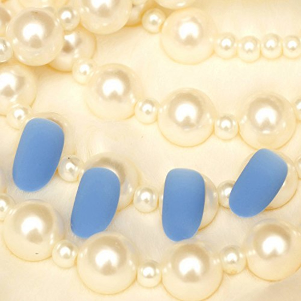 24 stk. matte negle til damer, falske negle, kontordame must have, korte, frostede, babyblå, runde hoveder Z261