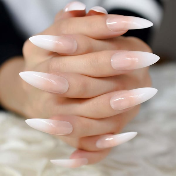 Gradeint Naturlig Nude Rosa Stiletto Falska Falska Naglar Ombre Fransk Extra Lång Spetsig Salong Tryck På Slit UV Nagelkonst Tips
