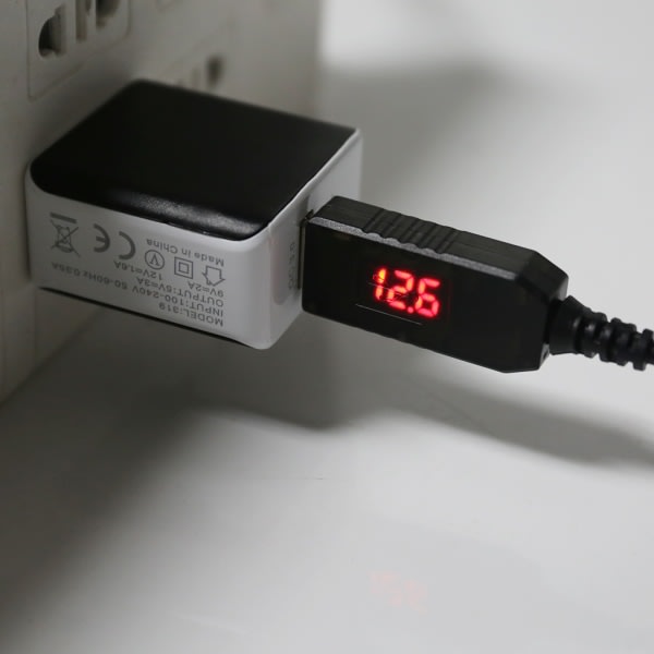 Universal USB 5V To för DC 12V 5,5x2,1mm Step Up-kabel Power Boost Line Med LED-skärm för router LED Strip 12V-enhet
