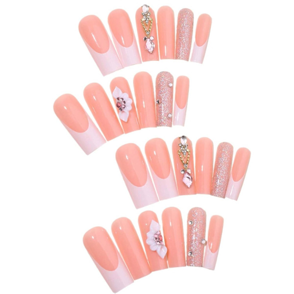 Lange firkantede trykk på negler Daisy falske negler franske negler tips full dekning Bling Crystal Gem Design falske negler for kvinner og jenter 24 stk, naken