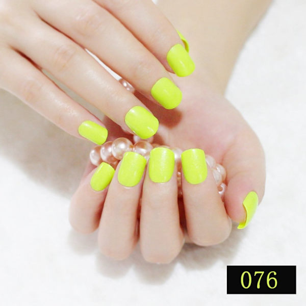 1 parti Engros Korte Fuld Negle Tips Gul Grøn 10 sæt Candy Ren Farve Akryl Kvinder Bære Falske Færdige Negle til Makeup Manicure Værktøj