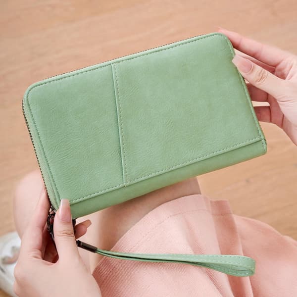 RFID-passinpidike, PU-matkajärjestäjä useilla lokeroilla, perhematkailuun, mintunvihreä, 20 x 12,5 x 2 cm light green
