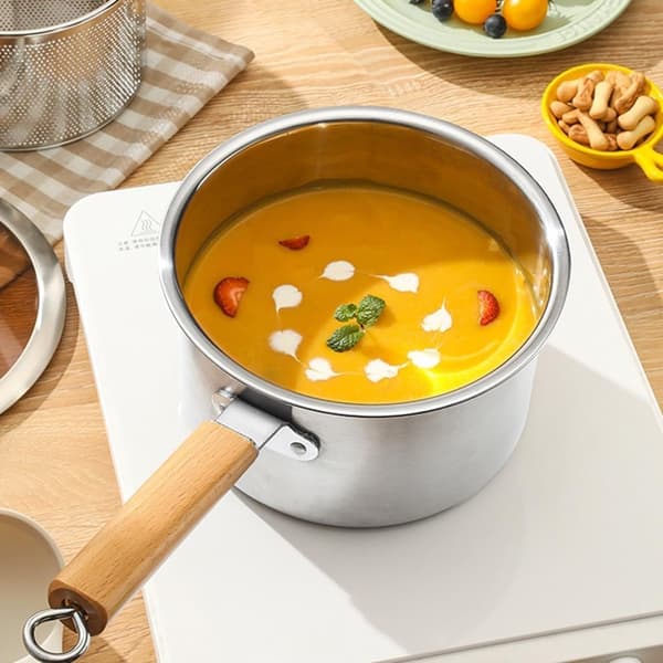 8\" dyp stekepanne med trehåndtak og frityrkurv (sølv) Deep fryer + strainer + lid + clips