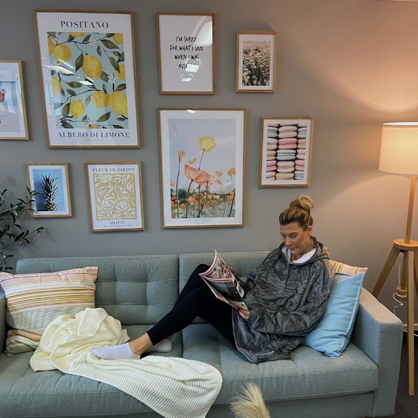 Oversize hættetrøje i blødt fleece - grå