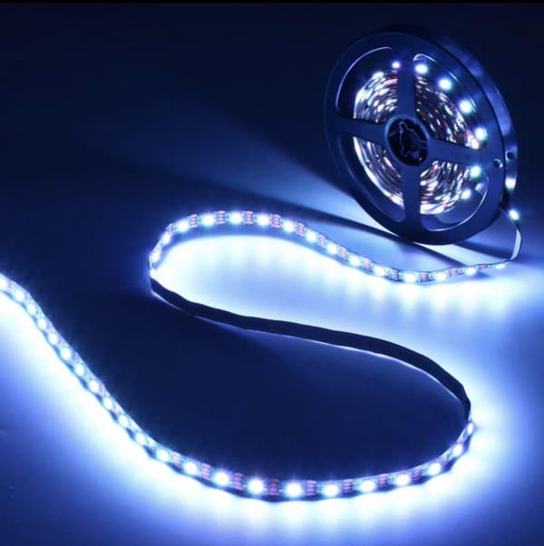 Vattentät LED-slinga med fjärrkontroll 5 meter