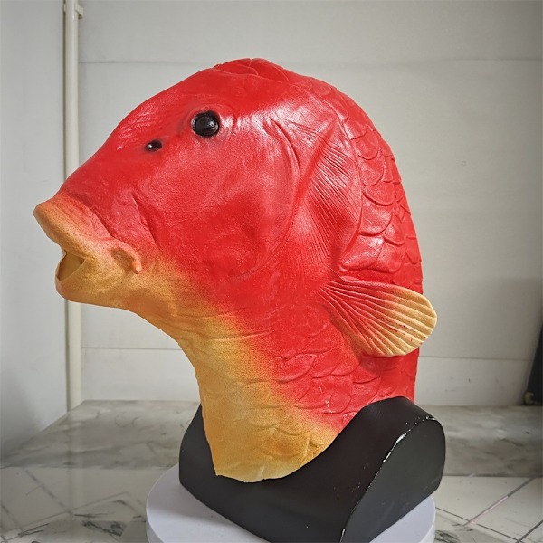Halloween-hauska kalan naamio eläinpää lateksipääpanta juhliin karnevaaliin Cosplay-asuun rekvisiitta MJ51 Black Goldfish