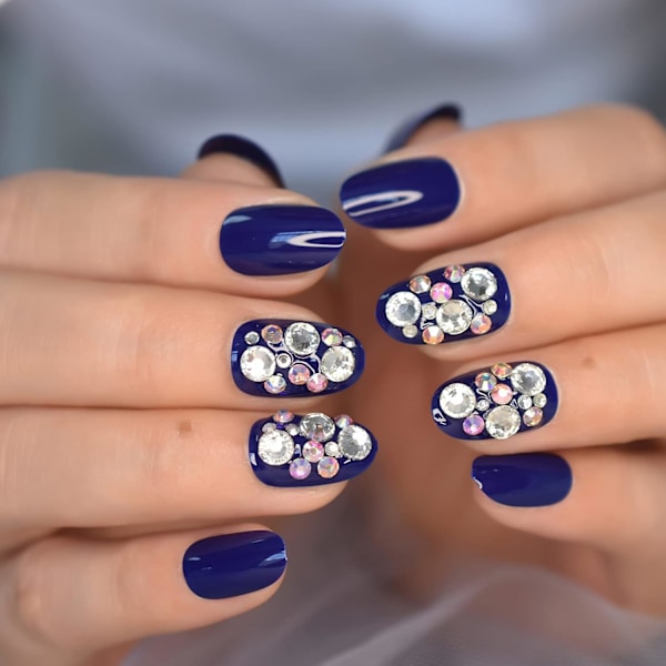 Blå falska naglar med design 3D lyx strass kristall tryck på falska naglar korta runda nagelspetsar