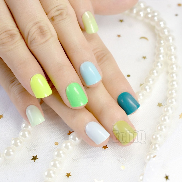 Engros korte fulde neglespidser 10 kits Candy Pure Color Acrylic Kvinde Bær Falske Færdige Negle til Makeup Manicure Værktøj N206