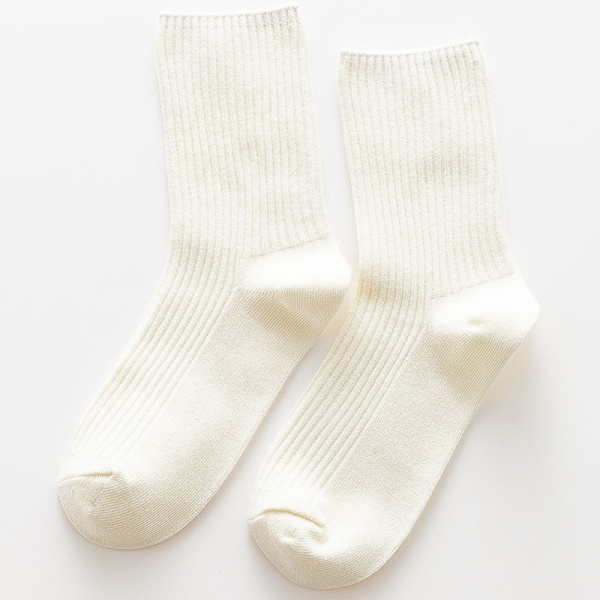 Kvinners sokker søte crew sokker casual sports estetiske sokker unisex bomullssokker for kvinner, 5 par, off-wh