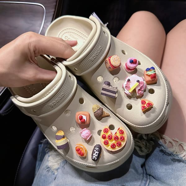 13 stk. pizza kake sko tilbehør for Croc Charms for tenåringer mann a