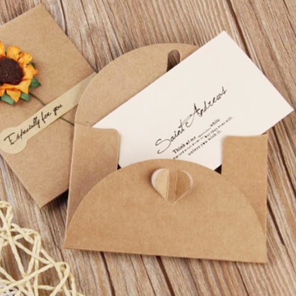 100 st mini presentkort kuvert, hjärtformade kuvert söta DIY kuvert handgjort kraftpapper för tackkort jul alla hjärtans dag presentkort