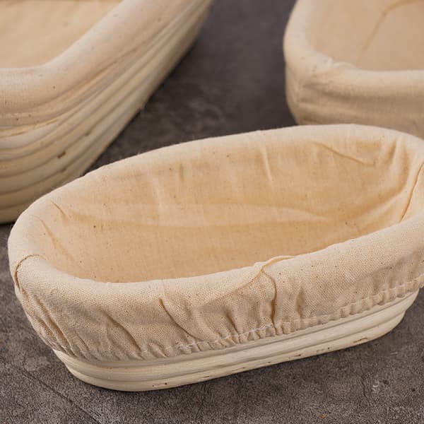Ovalformad 25×15×8cm (inkluderar tygöverdrag) Brödjäskorg Bakset A
