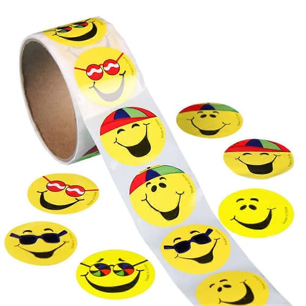 100 stk. gule klistremerker med smilefjes