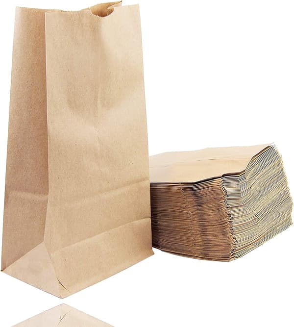 Starka papperspåsar av kraftpapper, används som påsar, papperspåsar, väskor; pa