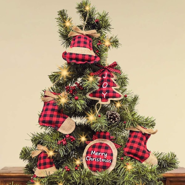 Religiösa Buffalo Plaid-prydnader, Elegant keramik med toppmoderna trycktekniker