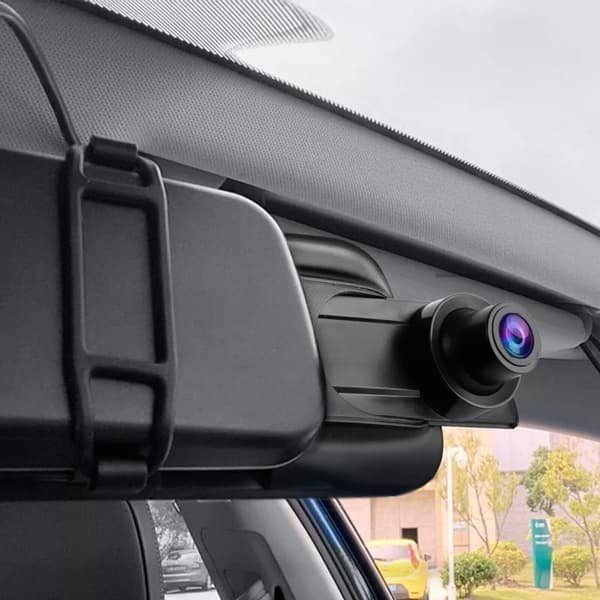 10-tums pekskärm backspegelkamera, 1080P dubbla linser, integrerad G-sensor för sömlös loop-inspelning, stöder röststyrning och trådlös Carplay