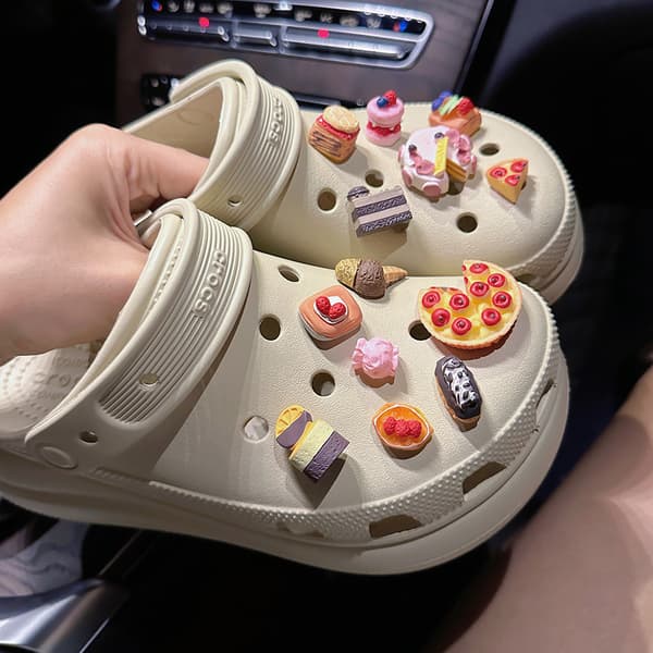 13 stk. pizza kake sko tilbehør for Croc Charms for tenåringer mann a