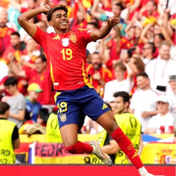 Barn 2024 EM-fotbollströja Spanien #19 Lamine Yamal Fotbollströja Fotbollströjor Kit Sport T-shirt Röd 20