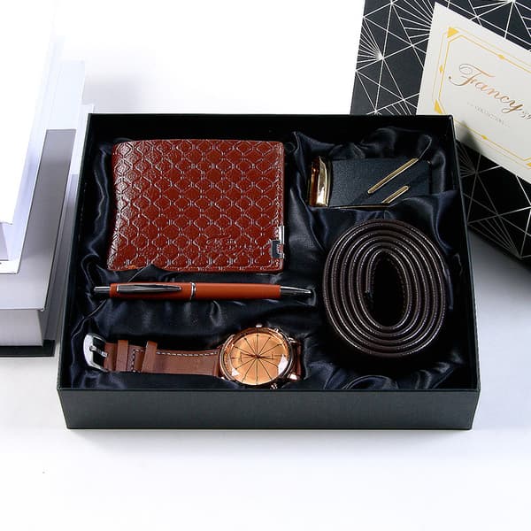 Herrset i 6 delar (skjorta med tryckknappar + bälte + plånbok + klocka + penna + elegant presentförpackning) brown