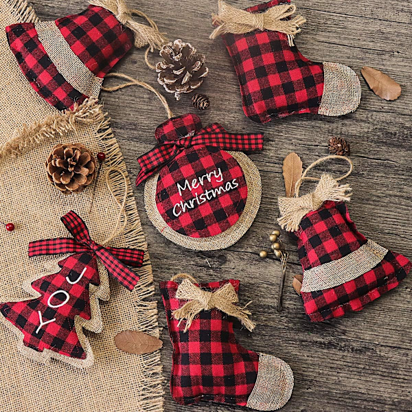 Religiösa Buffalo Plaid-prydnader, Elegant keramik med toppmoderna trycktekniker