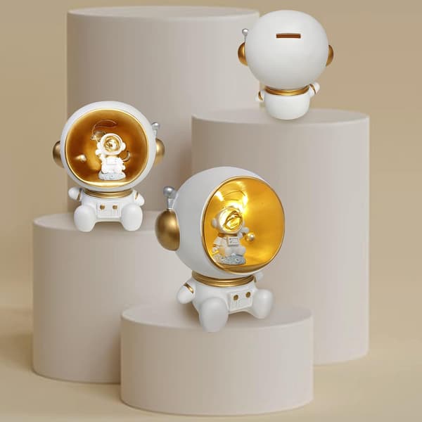 Stor lysende astronautstjerne - 3-i-1 astronautstatue sparegris