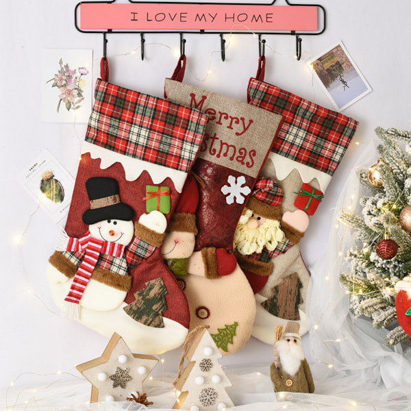 Hängande julstrumpa för flickor pojkar present träd, 53 cm rutiga julstrumpor set om 3 säckväv fluff non-woven linne utsmyckade strumpor för