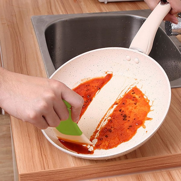 Silikonspatel för repfri yta, ergonomiskt utformad för komfort och precision, perfekt för non-stick kokkärl, 7 cm (L) x 15,5 cm (H)