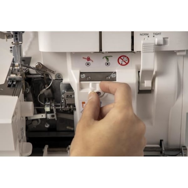 Surjeteuse Pfaff Admire Air 5000
