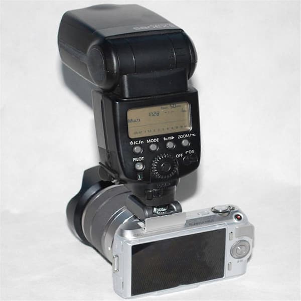 Blixtskoadapter Silver för NEX-3/C3/F3 NEX-5/5N/5R/5C/5T Kamera Silver