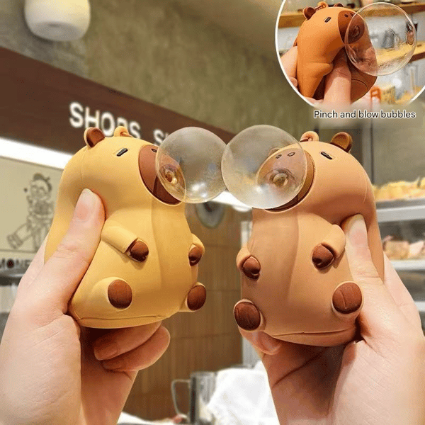 2 stk. mørkebrune 10 cm Capybara klemmeleker, dekompresjonsartefakt