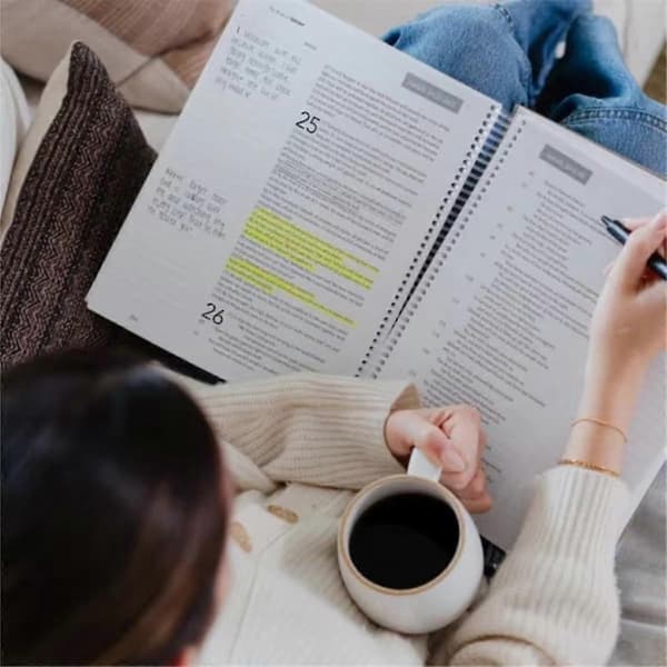52-ukers bibelstudieplan: Spiralguide for årlig skriftutforskning